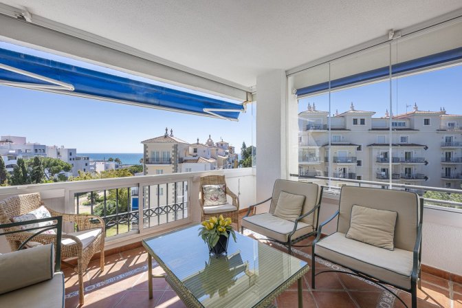 Middle Floor Apartment for sale in Puerto BanΓΊs, Puerto BanΓΊs