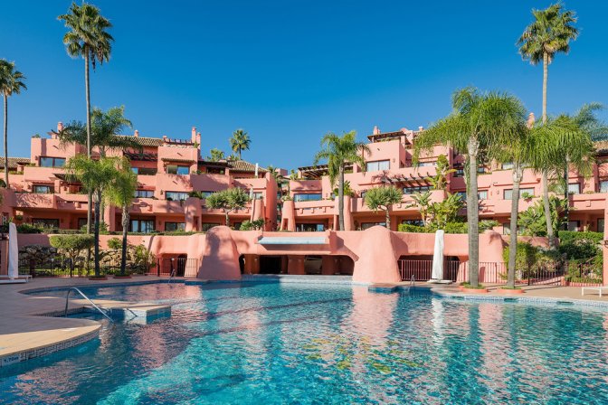 Penthouse for sale in Estepona, Estepona